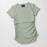 Gerimpeld borstvoeding T-shirt saliegroen